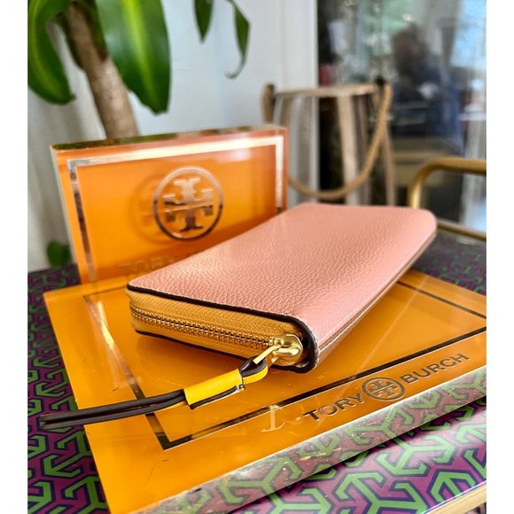 ♦️♦️ AUTHENTIC TORY BURCH COLOR BLOCKED PERRY WALLET ♦️♦️ - Picture 5 of 8